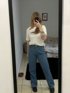 look2-225x300 Dicas de Looks para o Primeiro Encontro: Como Escolher a Roupa Perfeita para Impressionar Sem Perder a Essência